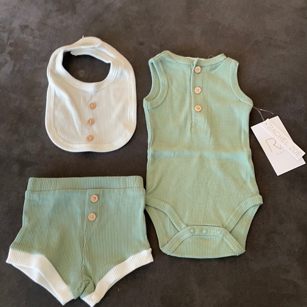 Three piece set